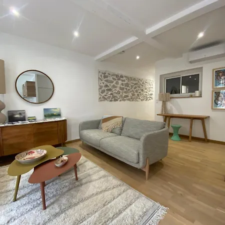 Le Brassens Apartmán *